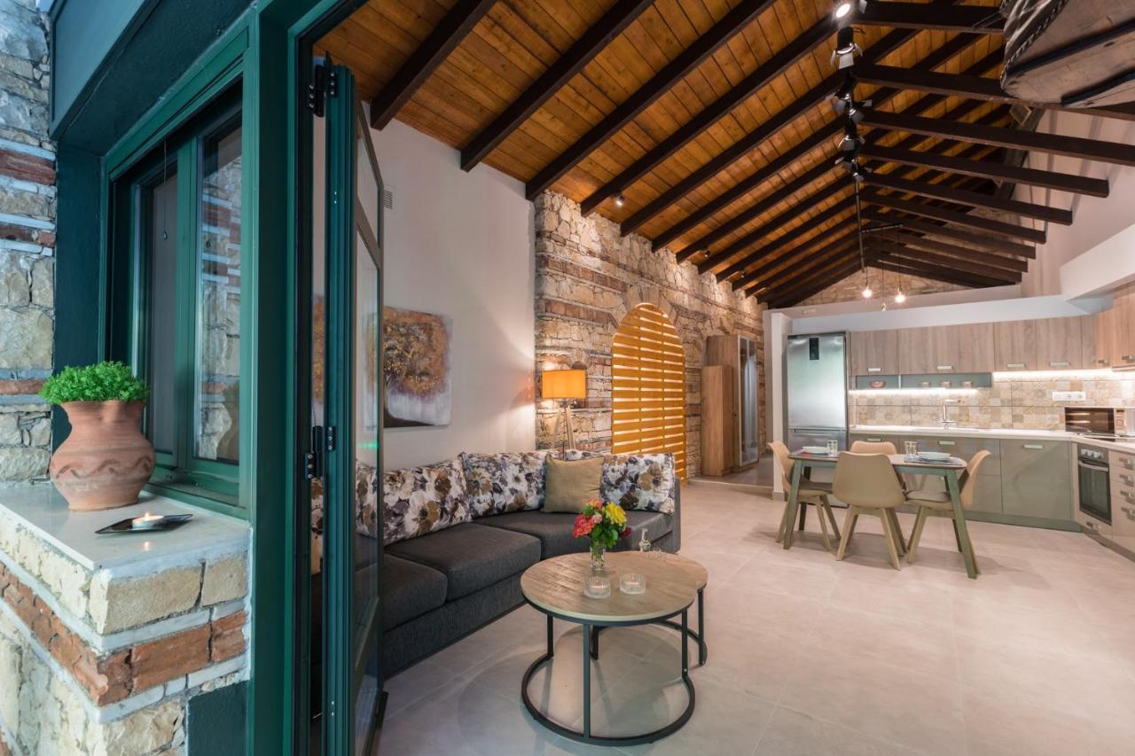 Διαμέρισμα Casa Leone, Cosy Overlooking The Square Σπήλι
